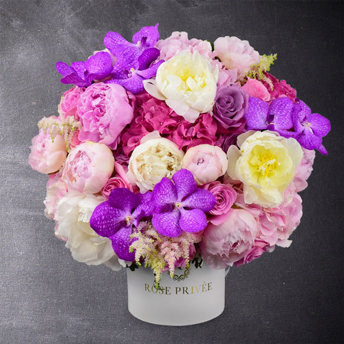 Obsession by Rose Privee | Buy Flowers in Dubai UAE | Gifts